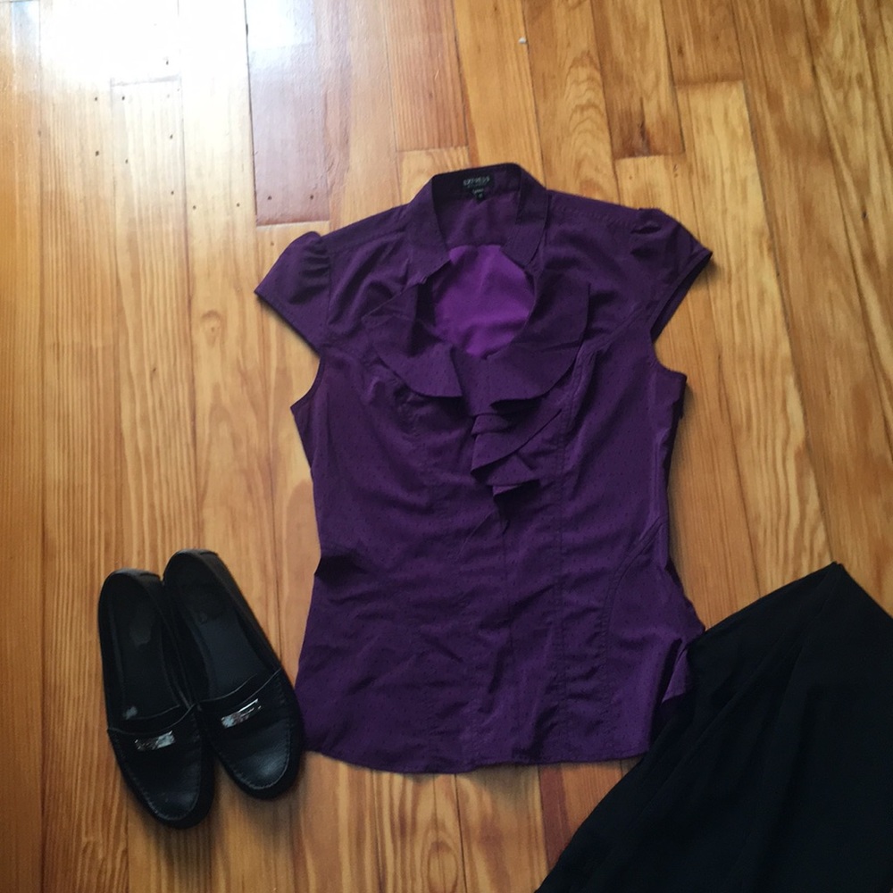 Purple Express polka dot short sleeve top size med